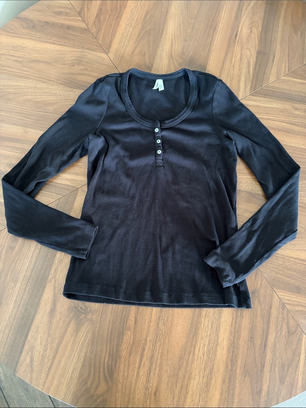 Pact Women's Black Long-Sleeve Henley Top